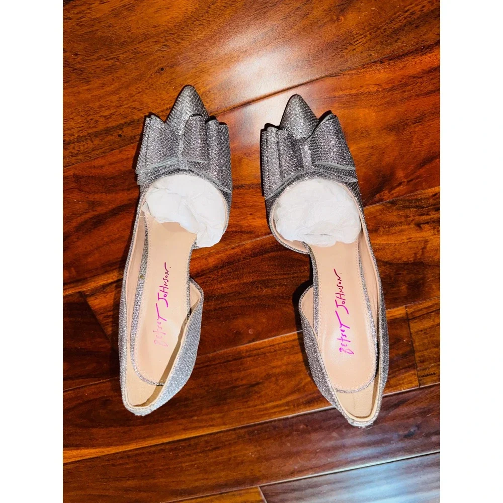 Betsey Johnson Prince Heels Women 7 Silver Excellent Glitter Bow d'Orsay Pumps